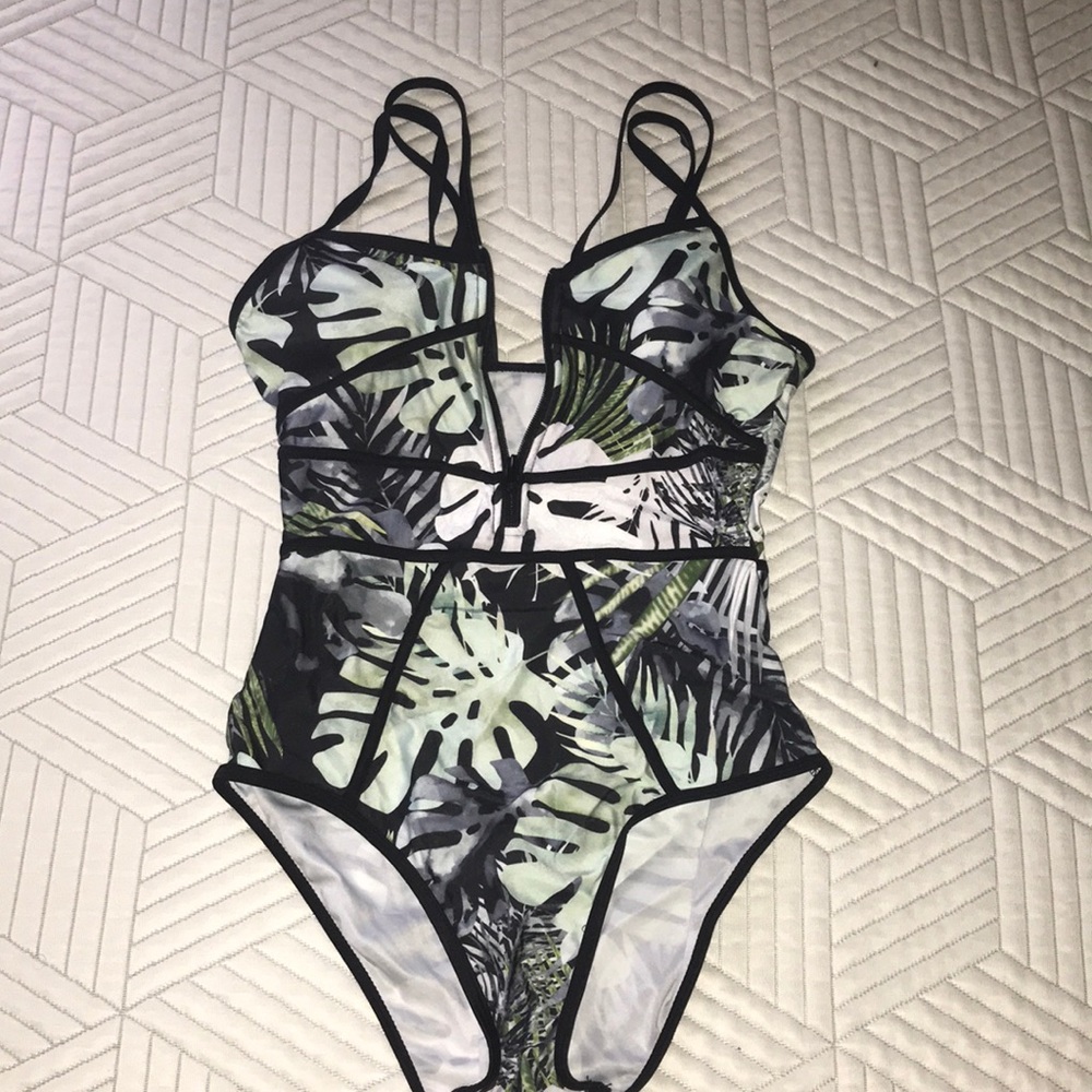One piece bathing suit Tropical Style